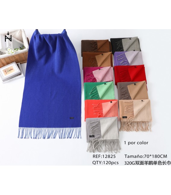 Bufanda Cuadro Detalle Pompones